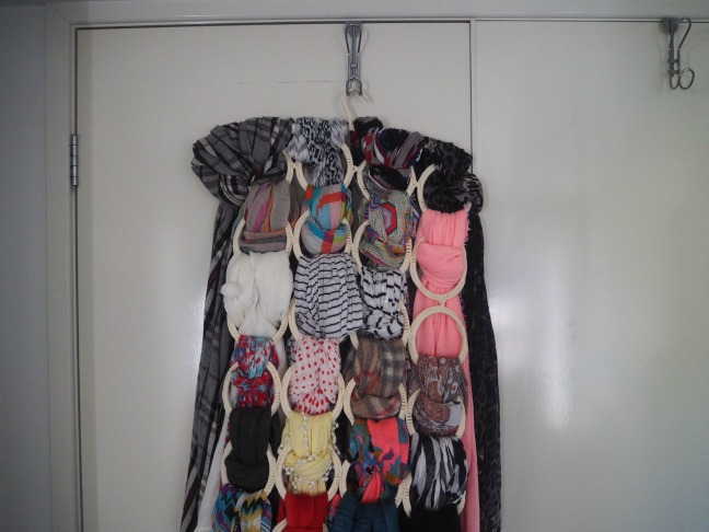 DIY Hijab Scarf Hanger Organizer Ideas, Easy Scarf Organizer With Bangles